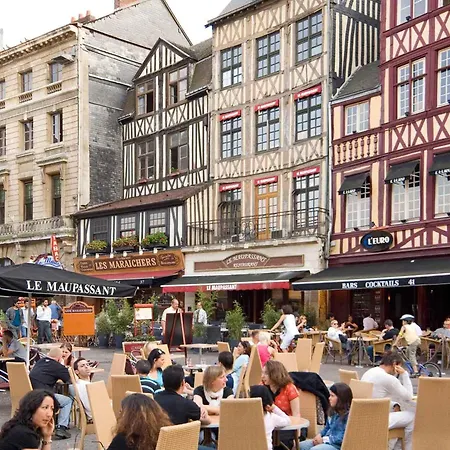 Ibis Budget Rouen Parc Des Expos Zenith 2*