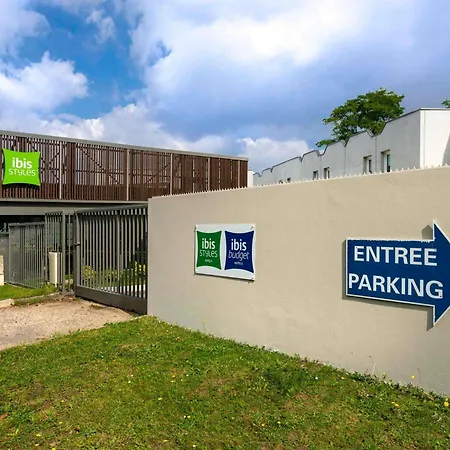 Ibis Budget Rouen Parc Des Expos Zenith Hotel 2*