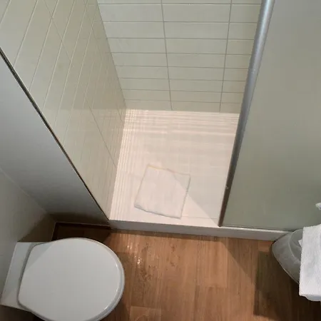 Ibis Budget Rouen Parc Des Expos Zenith Hotel Saint-Etienne-du-Rouvray